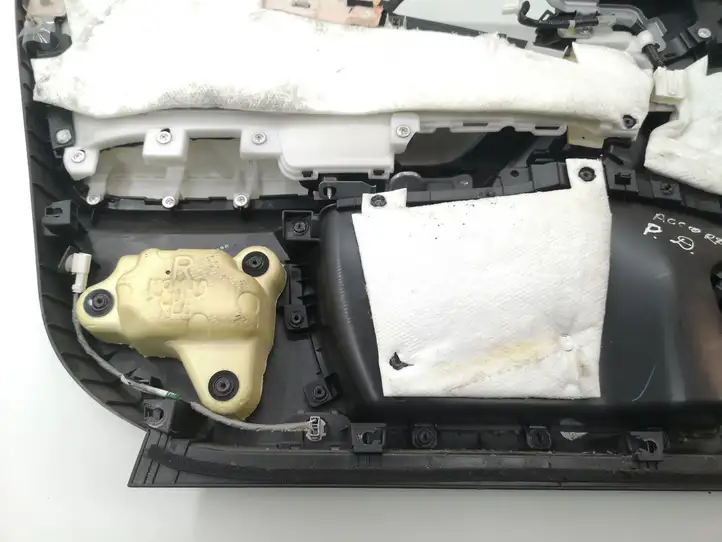 Honda Accord (2008 - 2016) 83500TL0E010 Обшивка передней двери — фото 7