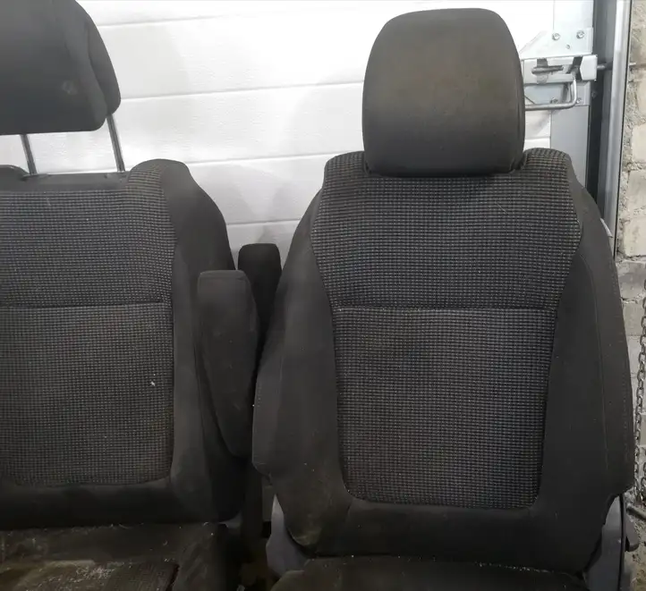Peugeot 5008 (2009 - 2013) Комплект салона — фото 3