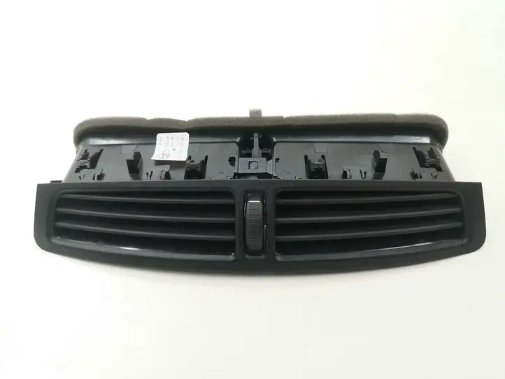 Ford C-MAX II (2015 - ) AM51R01815ACW Центральный воздушный дефлектор — фото 1