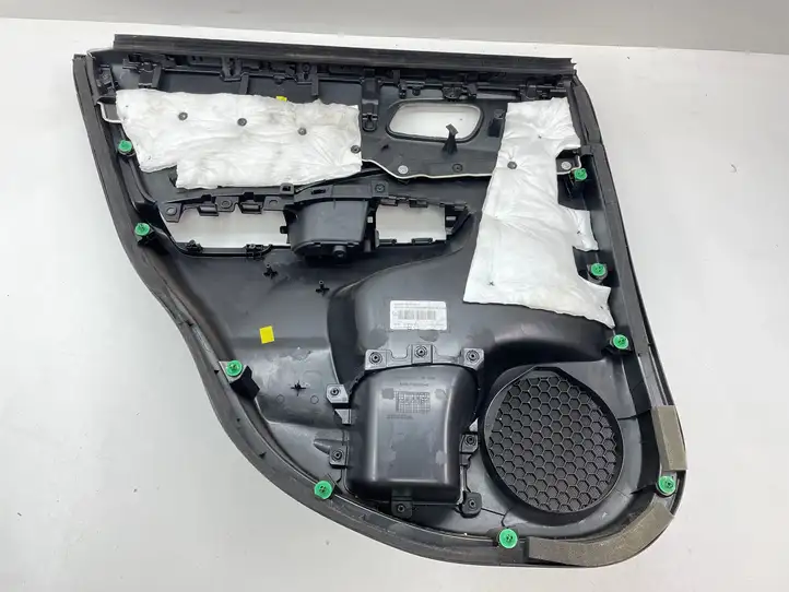 Honda CR-V (2012 - 2016) 83700T1GE01040 Обшивка задней двери — фото 9