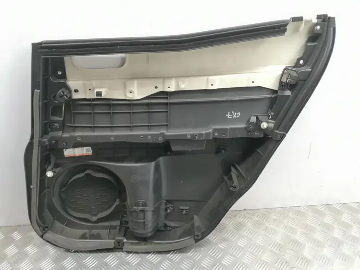 Mazda CX-7 (2006 - 2009) EH7468550G02 Обшивка задней двери — фото 8