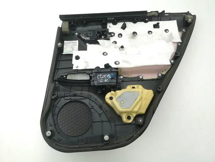 Lexus CT 200H (2010 - 2013) 67726X1B05 Обшивка задней двери — фото 7