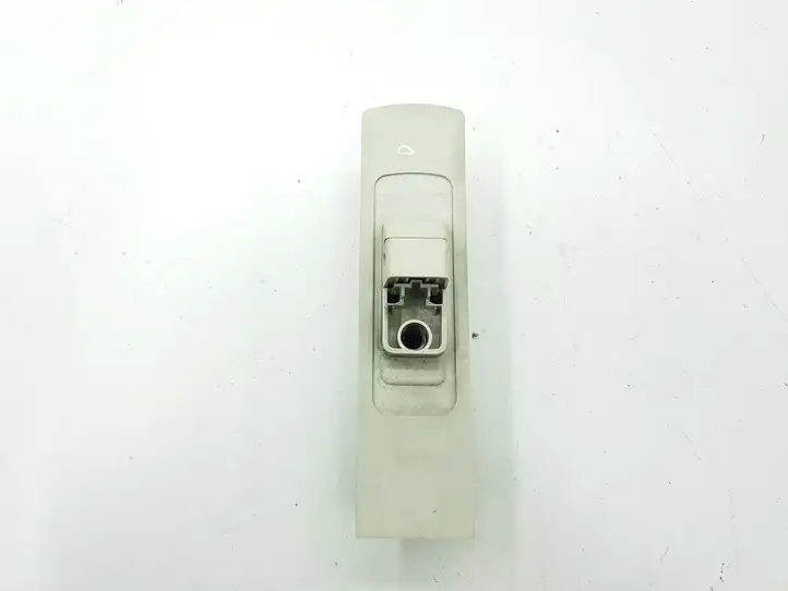 Ford Mondeo MK V (2014 - )  GG93F602B82 Электродвигатель регулировки высоты ремня безопасности