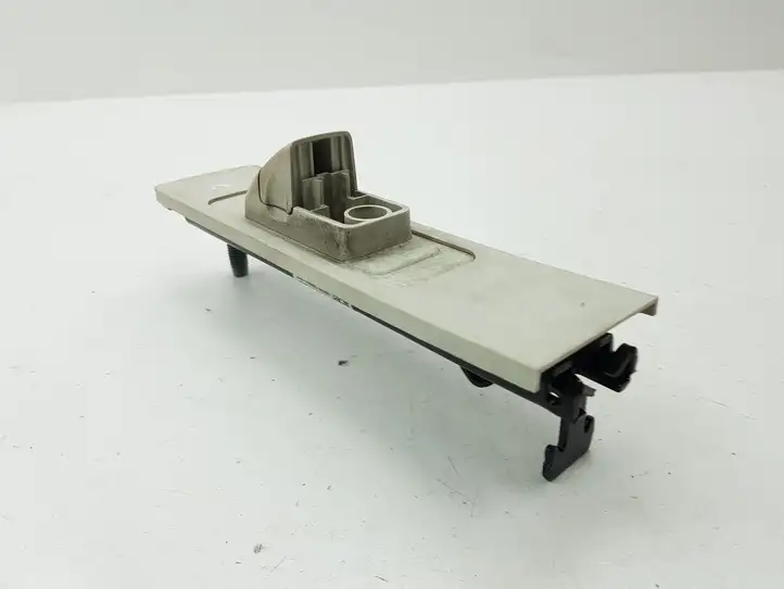 Ford Mondeo MK V (2014 - )  GG93F602B82 Электродвигатель регулировки высоты ремня безопасности