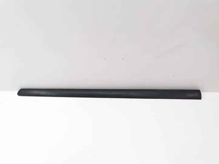 Peugeot 307 (2001 - 2005)  9634011077 Отделка (молдинг) передней двери