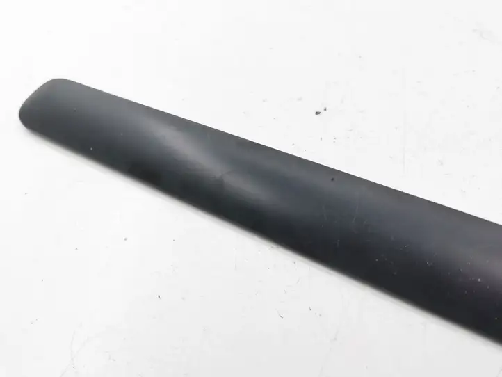 Peugeot 307 (2001 - 2005)  9634011077 Отделка (молдинг) передней двери