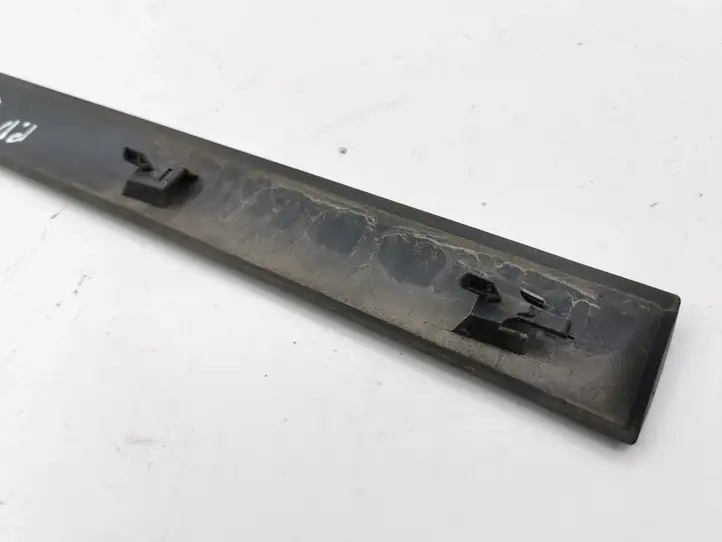 Peugeot 307 (2001 - 2005)  9634011077 Отделка (молдинг) передней двери