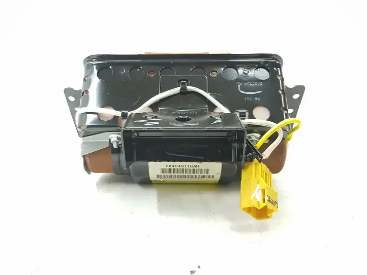 Chrysler 300 - 300C (2005 - 2011) P04649118AH Подушка безопасности пассажира — фото 3