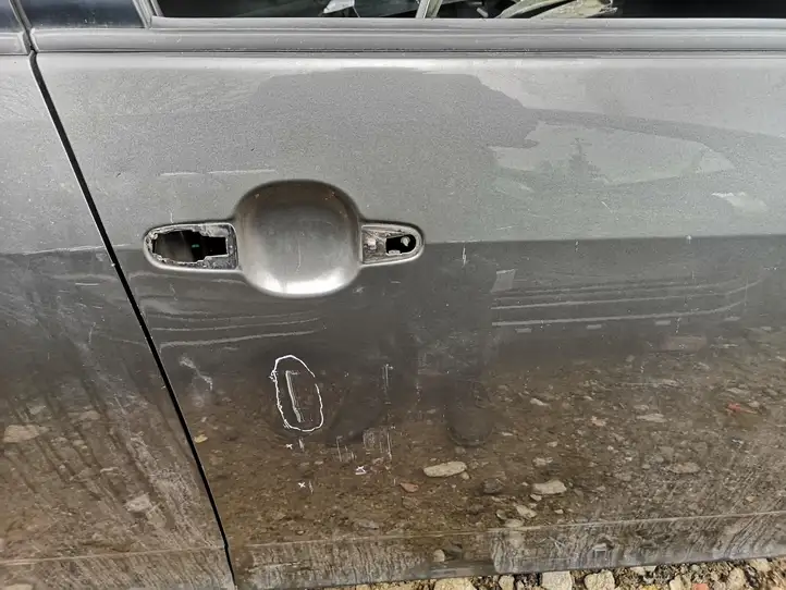 Toyota Corolla Verso AR10 (2004 - 2009) Дверь — фото 9