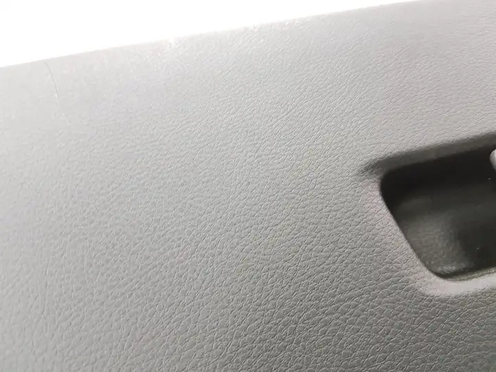 Jeep Renegade (2014 - ) 735597591 Вещевой ящик — фото 7