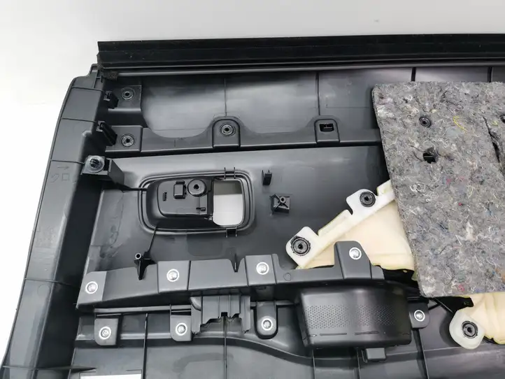 Nissan Qashqai (2013 - 2017) 7222A751XA Обшивка задней двери — фото 8