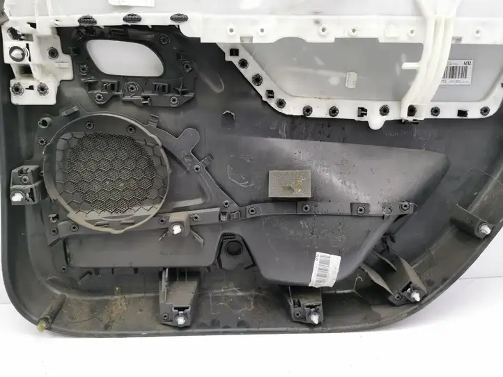 Citroen C4 Grand Picasso (2013 - 2016) 96772338YC Обшивка задней двери — фото 2