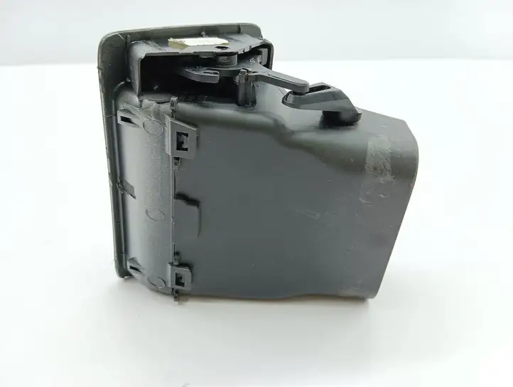 Peugeot 307 CC (2001 - 2005) 9634498977 Боковой воздушный дефлектор — фото 5
