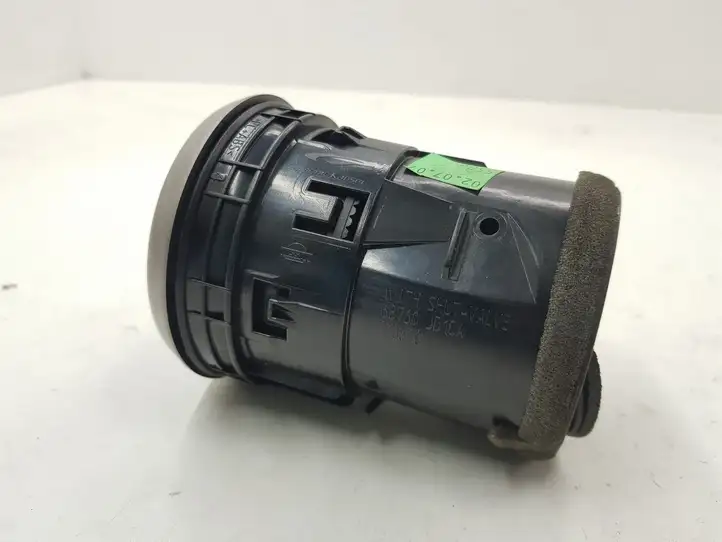 Nissan Qashqai (2006 - 2010) 68760JD10A Боковой воздушный дефлектор — фото 4