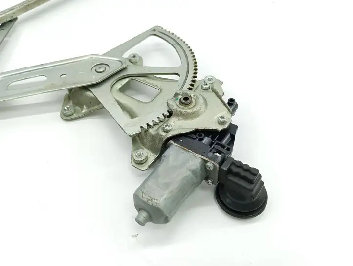 Lexus GS 300 350 430 450h (2004 - 2007) 8572030330 Электростеклоподъемник передний (комплект) — фото 4