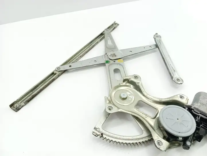 Lexus GS 300 350 430 450h (2004 - 2007) 8572030330 Электростеклоподъемник передний (комплект) — фото 5