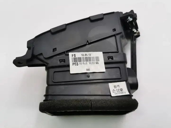 Hyundai Veloster (2011 - 2017) 974102V000 Боковой воздушный дефлектор — фото 3