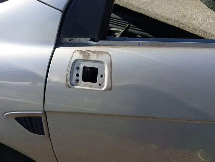 Chevrolet Captiva (2006 - 2011) Дверь — фото 3