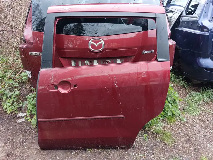 Mazda 5 (2005 - 2010) Боковая раздвижная дверь — фото 1