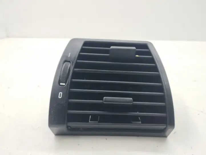 BMW X5 E53 (1999 - 2006) 8402216 Боковой воздушный дефлектор — фото 1