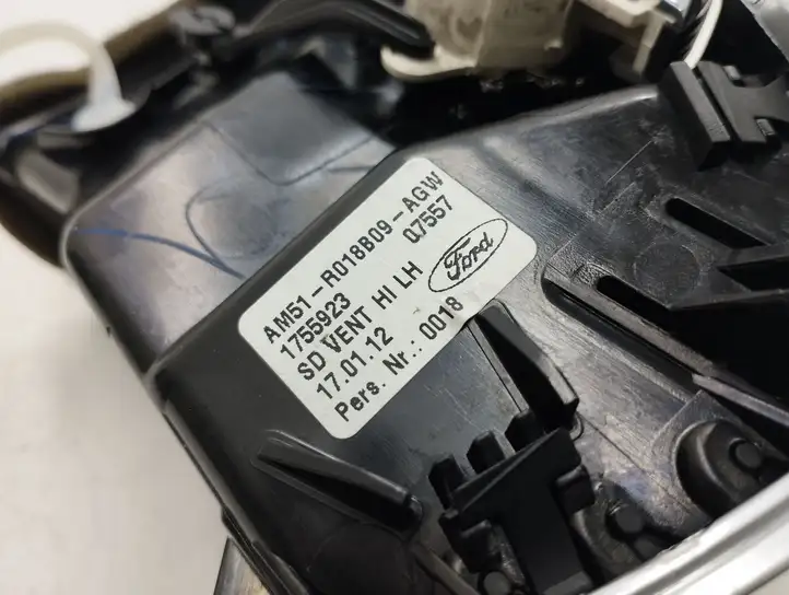 Ford C-MAX II (2010 - 2015) AM51R018B09AGW Боковой воздушный дефлектор — фото 7