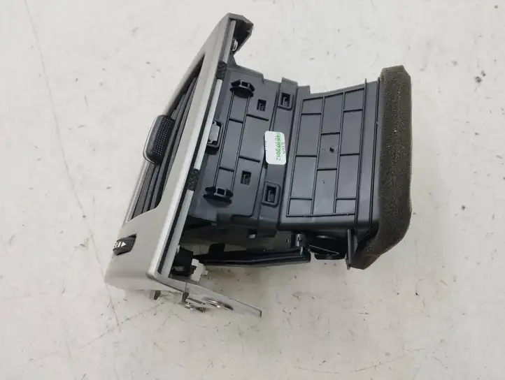 Hyundai i30 (2012 - 2015) 97490A6000RDR Боковой воздушный дефлектор — фото 7