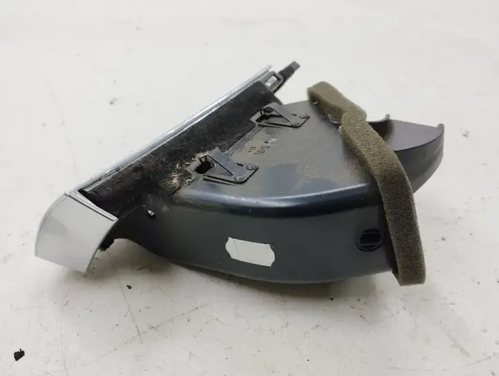 Hyundai i30 (2012 - 2015) 4F1820902D Боковой воздушный дефлектор — фото 4