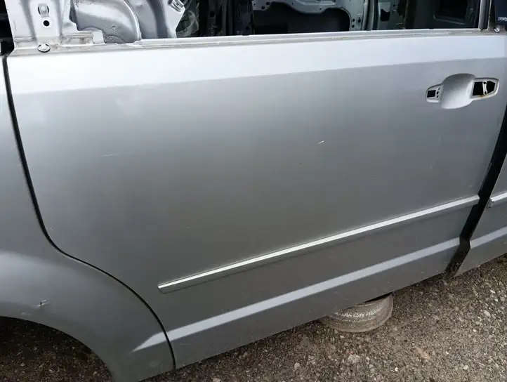 Chrysler Grand Voyager V (2007 - 2010) Боковая раздвижная дверь — фото 2