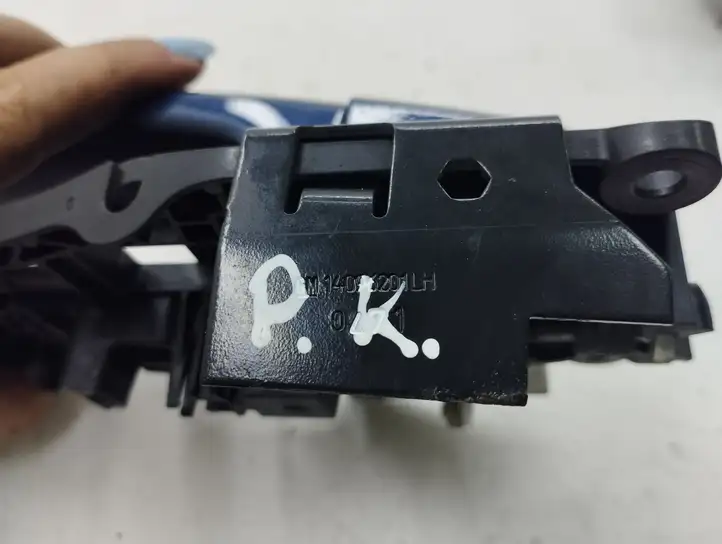 Opel Astra J (2009 - 2012) 14096201 Наружная ручка двери — фото 8