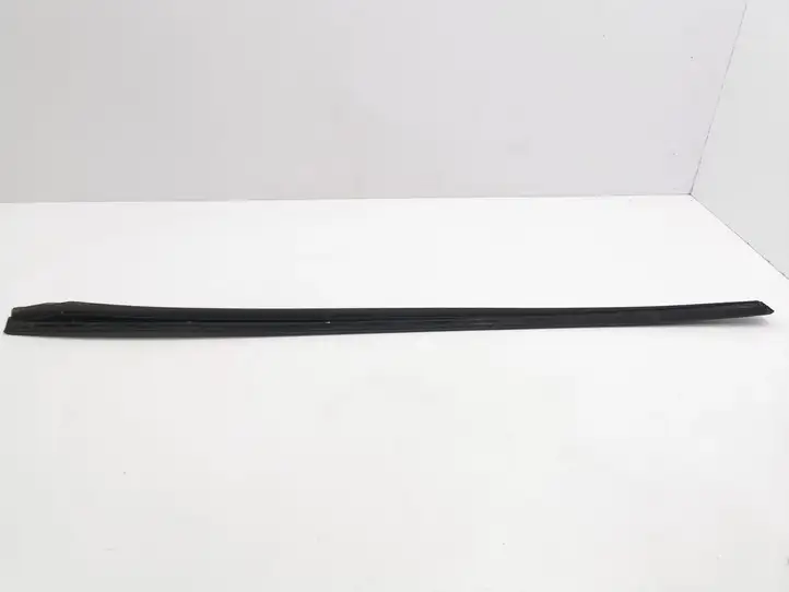 Mercedes-Benz R W251 (2005 - 2013) A2516905062 Накладка стоек лобового стекла — фото 6