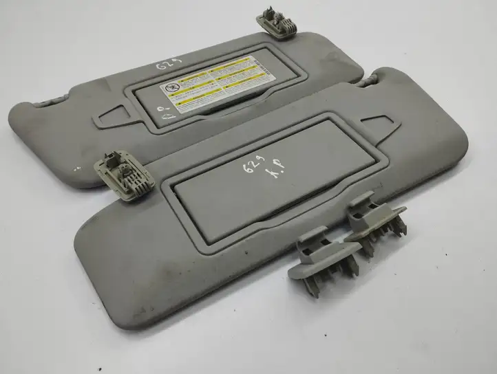 Mercedes-Benz C W204 (2007 - 2014) 080311132841 Солнцезащитный козырек — фото 3
