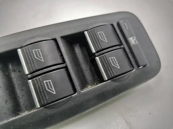 Ford Kuga I (2008 - 2012) 8M5T14A132AC Кнопка стеклоподъемников — фото 5