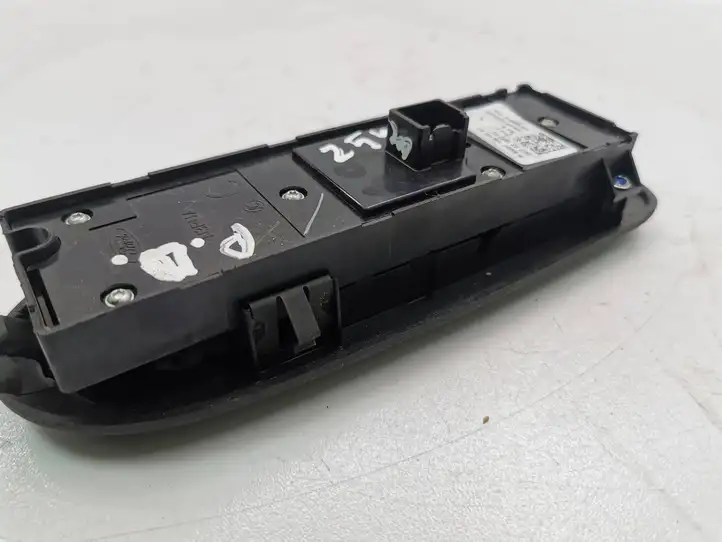 Ford Kuga I (2008 - 2012) 8M5T14A132AC Кнопка стеклоподъемников — фото 6