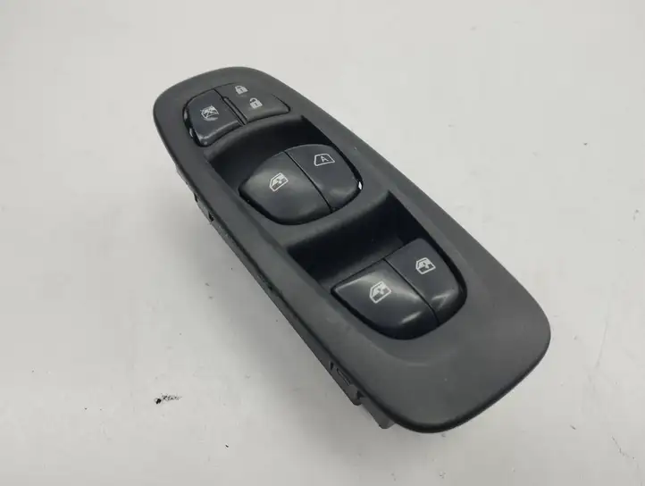 Renault Kadjar (2015 - 2018) 254019218R Кнопка стеклоподъемников — фото 3
