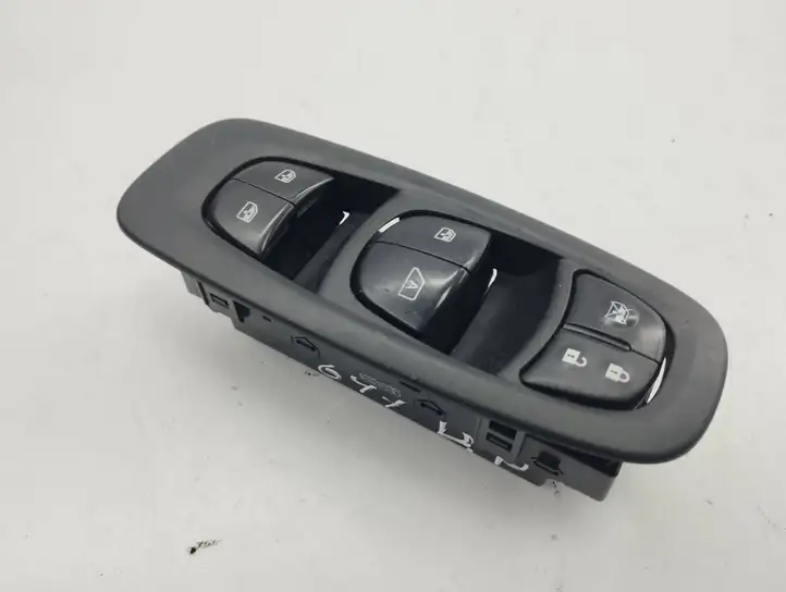 Renault Kadjar (2015 - 2018) 254019218R Кнопка стеклоподъемников — фото 6