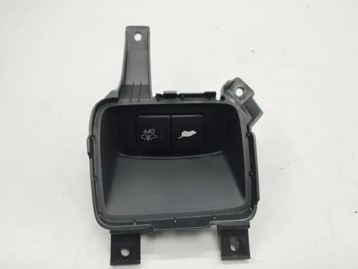 Honda CR-V (2012 - 2016) 77300T1GAE01020 Кнопка закрытия крышки багажника — фото 1
