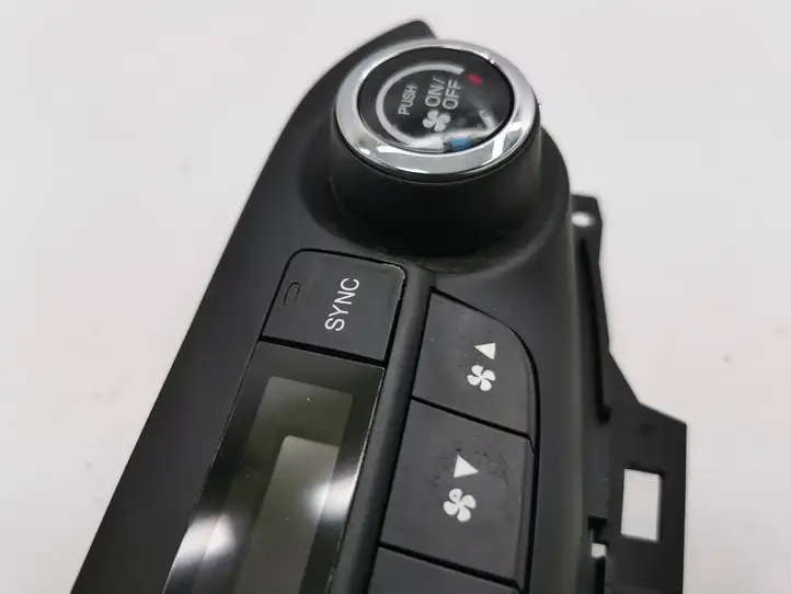 Honda CR-V (2012 - 2016) 79600T1GE6 Блок управления климат-контролем — фото 4
