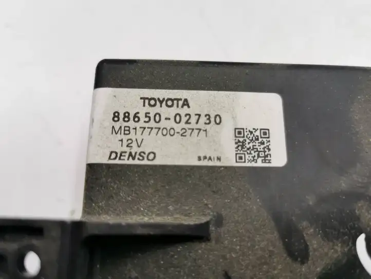 Toyota Auris 150 (2006 - 2012) 8865002730 Прочие блоки управления — фото 2
