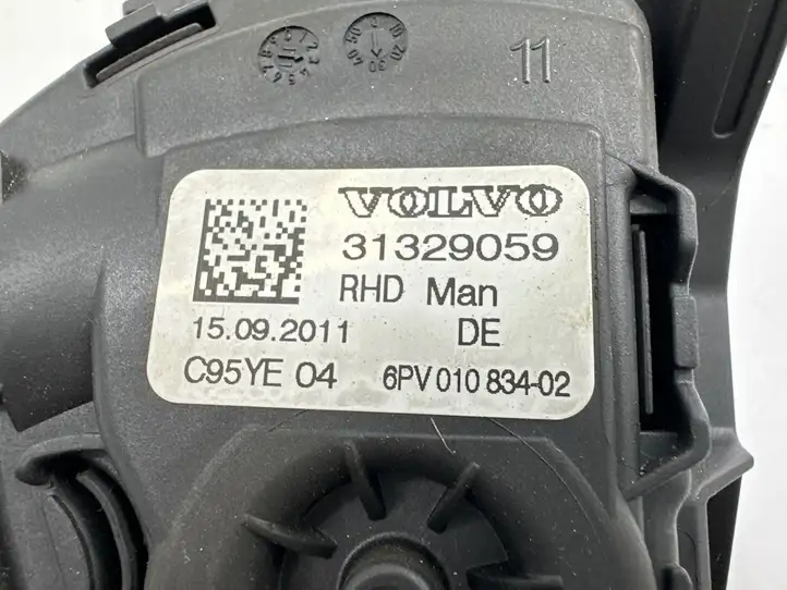 Volvo V60 (2010 - 2013) 31329059 Педаль акселератора — фото 2