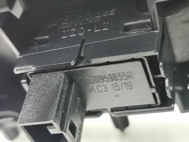 Seat Ateca (2016 - ) 5G0959855R Кнопка стеклоподъемников — фото 4