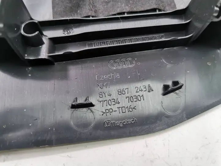 Audi A3/S3 8Y (2020 - )  8Y4867243A Отделка стойки (B) (верхняя)