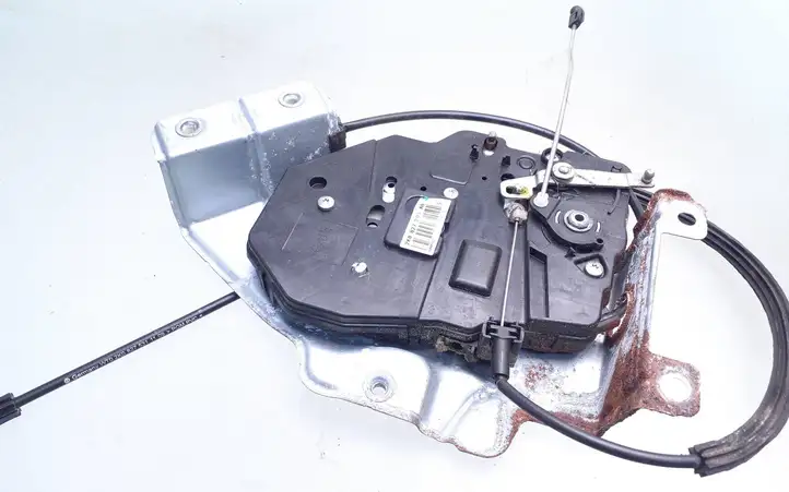 Volkswagen Caddy (2004 - 2010) 2K0827201AB Замок задней двери — фото 4