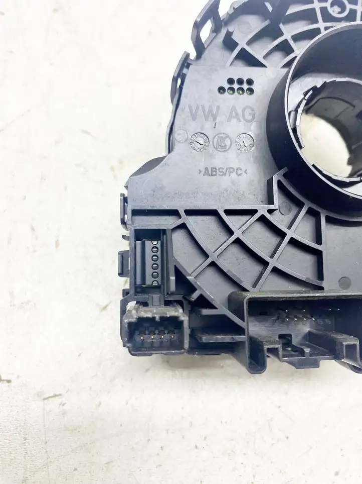 Audi A4 (2007 - 2011)  10200519 Датчик положения (угла) руля