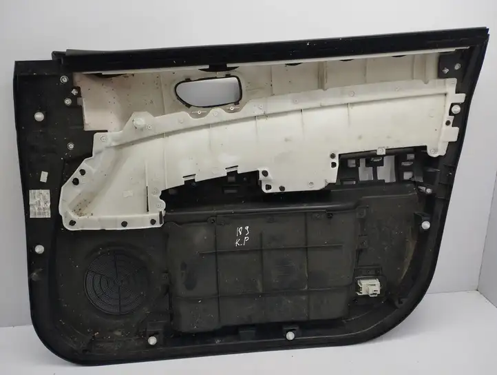 Nissan X-Trail T31 (2007 - 2014) Обшивка передней двери — фото 4