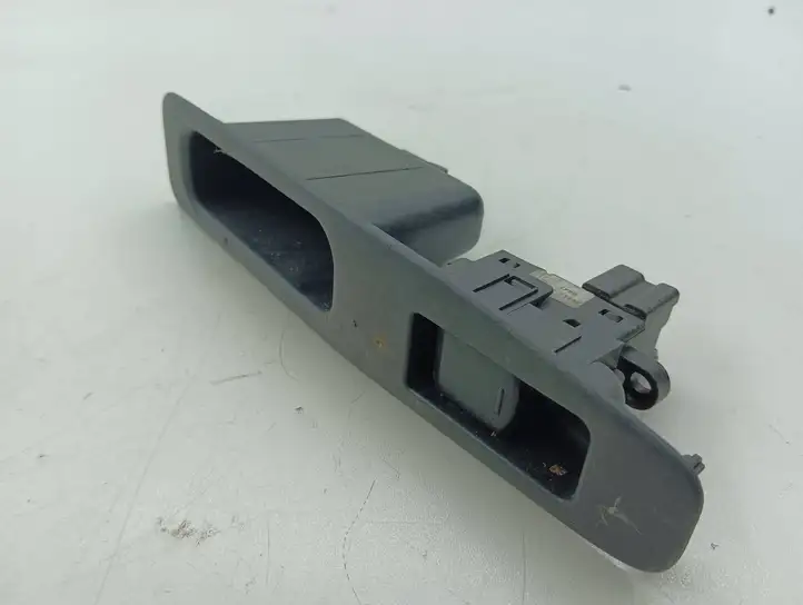 Nissan Qashqai (2006 - 2010) 25411JD Блок кнопок стеклоподъемников — фото 2