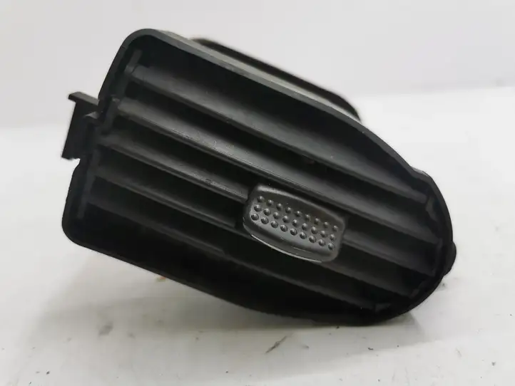 Mercedes-Benz A W168 (1997 - 2004) 1688300254 Боковой воздушный дефлектор — фото 1