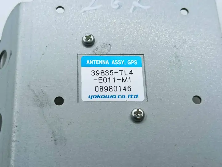 Honda Accord (2008 - 2016) 39835TL4E011M1 GPS антенна — фото 4