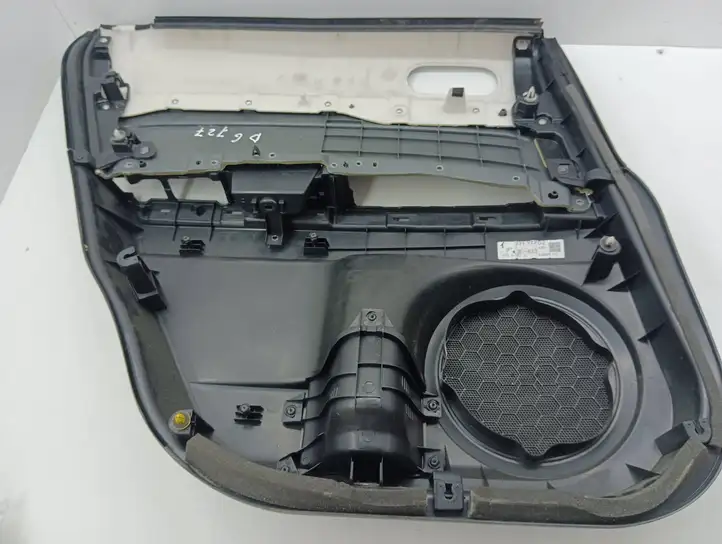 Mazda CX-7 (2009 - 2014) EH446853Y Обшивка задней двери — фото 4