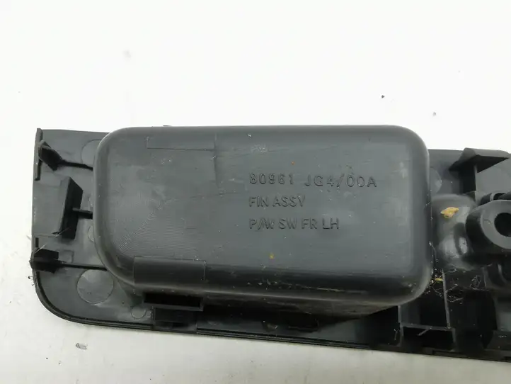 Nissan X-Trail T31 (2007 - 2014) 80961 Накладка кнопки стеклоподъемника — фото 6