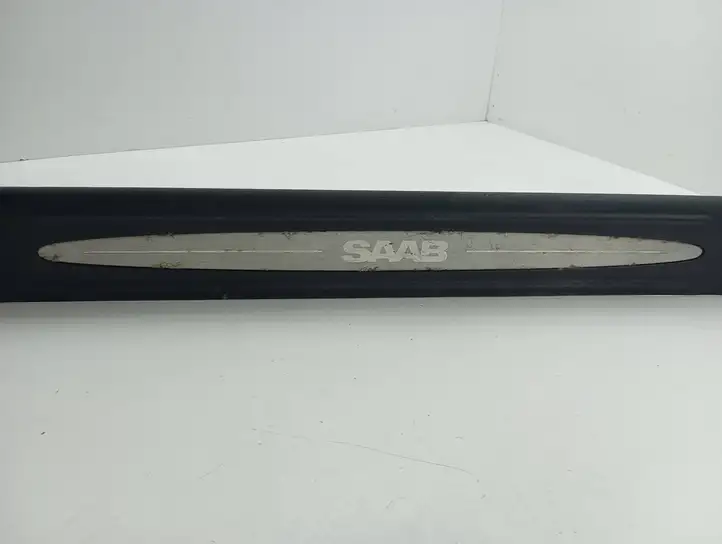Saab 9-7X (2005 - 2009) 15828435 Внутренняя отделка переднего порога — фото 5